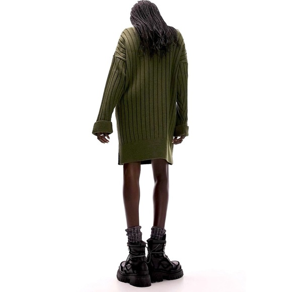 🆕 Topshop - Ribbed Funnel Neck
Sweater Dress Size 12 US - Picture 3 of 4
